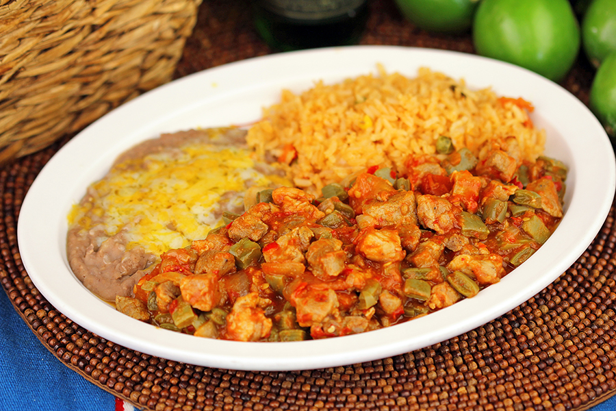 Carne de Puerco con Nopales